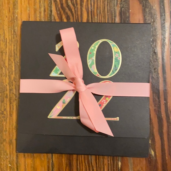 NWOT Karen Adams 2022 Calendar